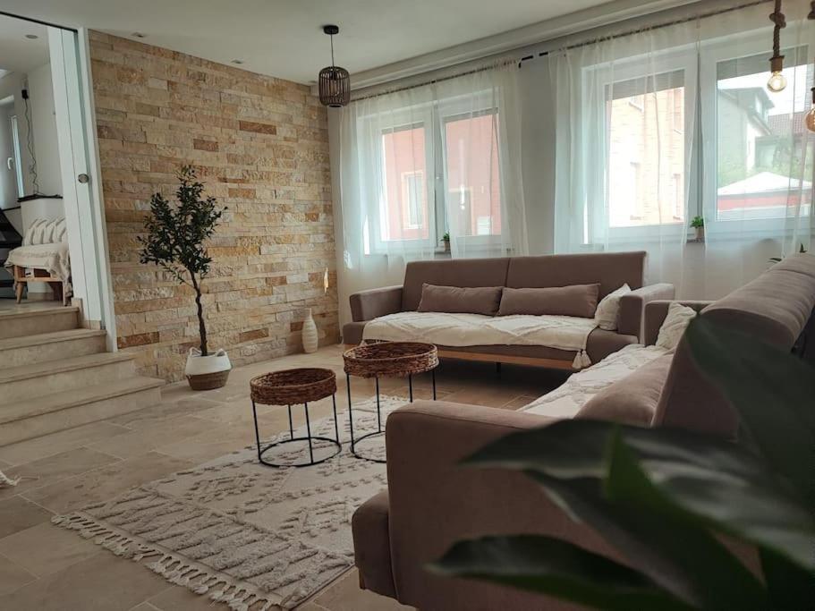 -Stadthaus Ida- Mit Grosser Dachterasse, Am Schlosspark, Luftkurort Kisslegg, Boxspringbetten, Kaffeevollautomat, Smarttv, Familienfreundlich, Grosszuegig, Zentral Eksteriør billede