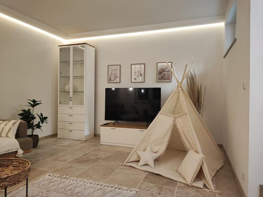 -Stadthaus Ida- Mit Grosser Dachterasse, Am Schlosspark, Luftkurort Kisslegg, Boxspringbetten, Kaffeevollautomat, Smarttv, Familienfreundlich, Grosszuegig, Zentral Eksteriør billede