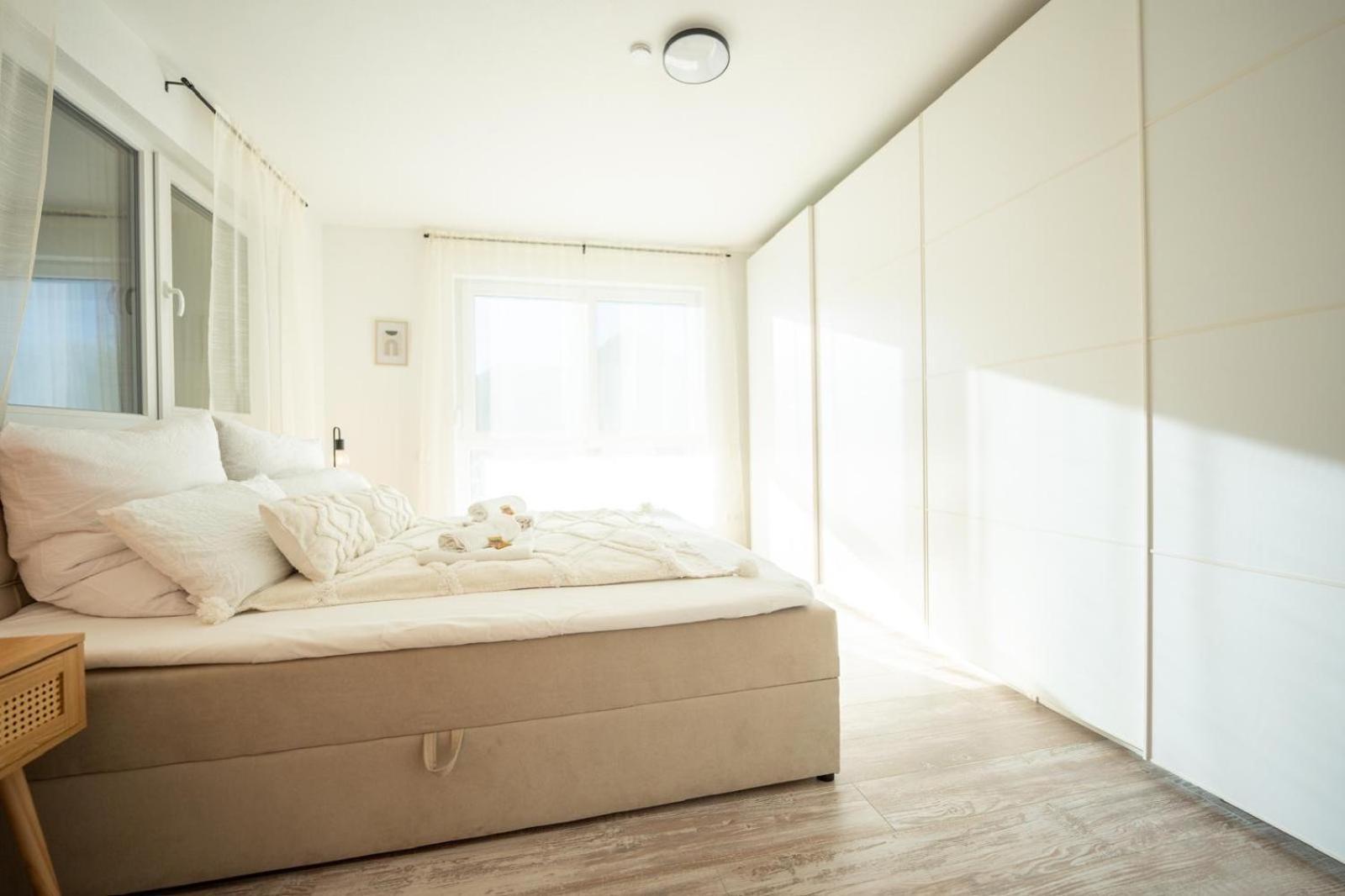 -Stadthaus Ida- Mit Grosser Dachterasse, Am Schlosspark, Luftkurort Kisslegg, Boxspringbetten, Kaffeevollautomat, Smarttv, Familienfreundlich, Grosszuegig, Zentral Eksteriør billede