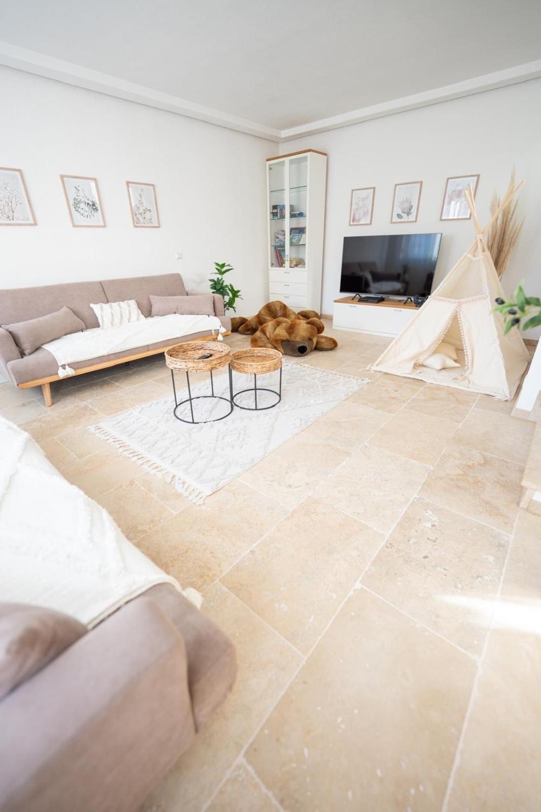 -Stadthaus Ida- Mit Grosser Dachterasse, Am Schlosspark, Luftkurort Kisslegg, Boxspringbetten, Kaffeevollautomat, Smarttv, Familienfreundlich, Grosszuegig, Zentral Eksteriør billede