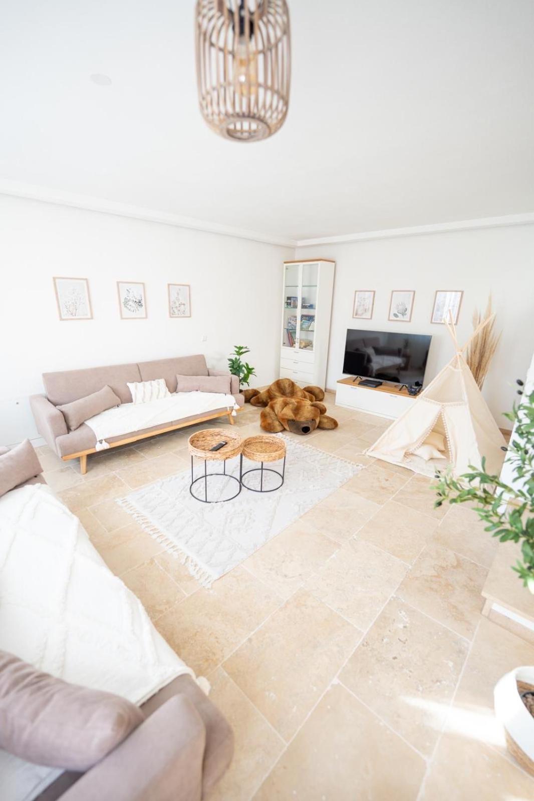 -Stadthaus Ida- Mit Grosser Dachterasse, Am Schlosspark, Luftkurort Kisslegg, Boxspringbetten, Kaffeevollautomat, Smarttv, Familienfreundlich, Grosszuegig, Zentral Eksteriør billede